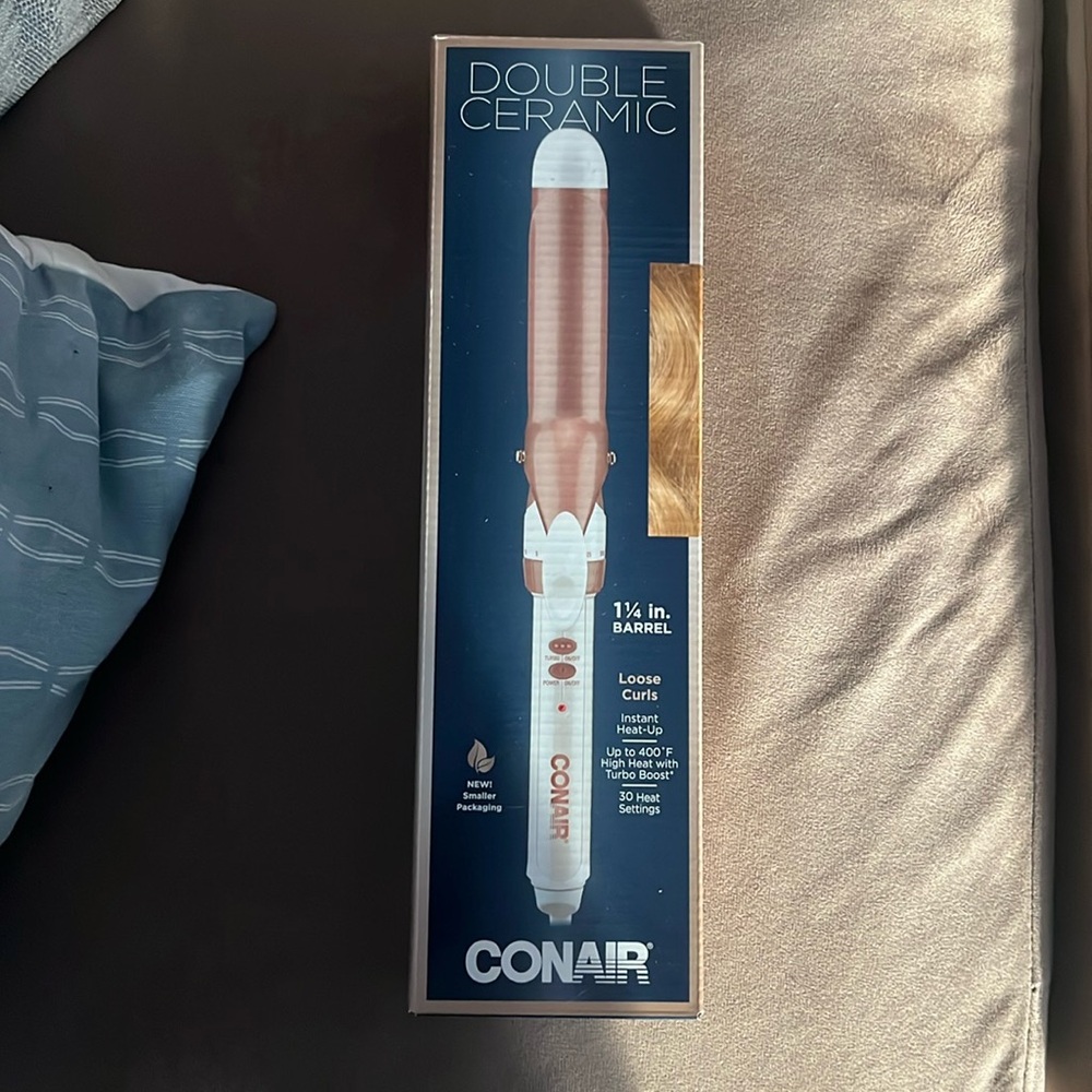 Conair double ceramic curling iron 1 1/4”